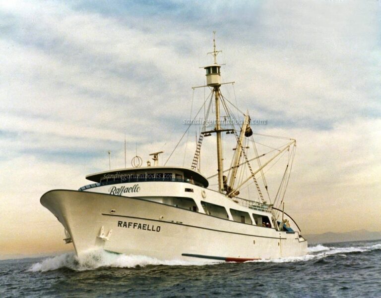 Jeannine… San Diego Tuna Boats